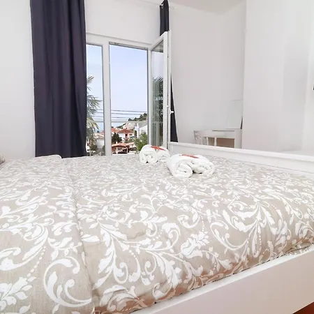 Rosemary-three Bedroom With Terrace And Partial Sea View Klek