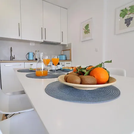 Rosemary-three Bedroom With Terrace And Partial Sea View * Klek