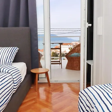 Rosemary-three Bedroom With Terrace And Partial Sea View *