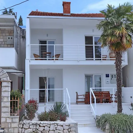 Rosemary-three Bedroom With Terrace And Partial Sea View * Klek
