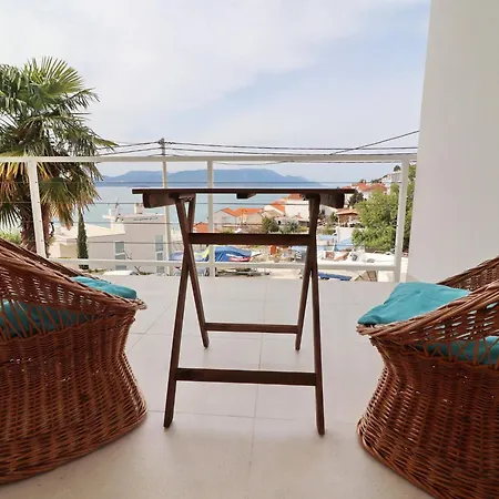 Σπίτι διακοπών Rosemary-three Bedroom With Terrace And Partial Sea View *