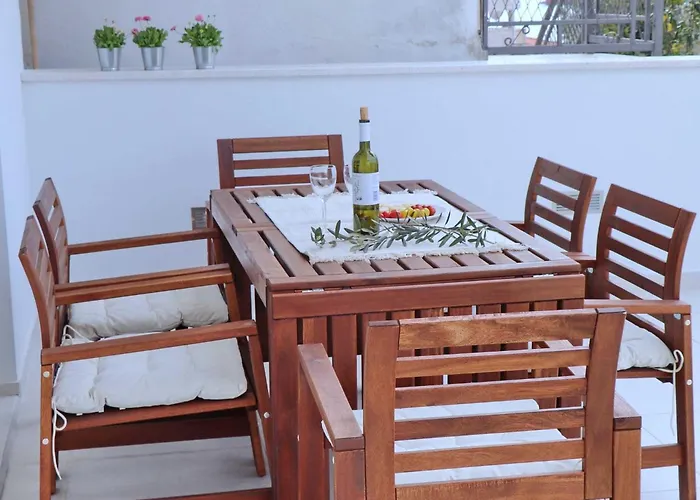 Rosemary-three Bedroom With Terrace And Partial Sea View Сasa de vacaciones Klek